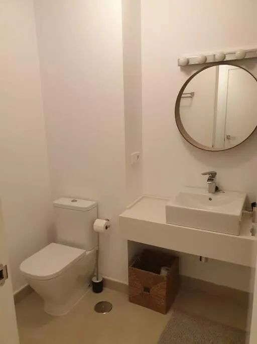 Apartment 2 Bed Luxury Apt In Estepona, Parking & Pools
