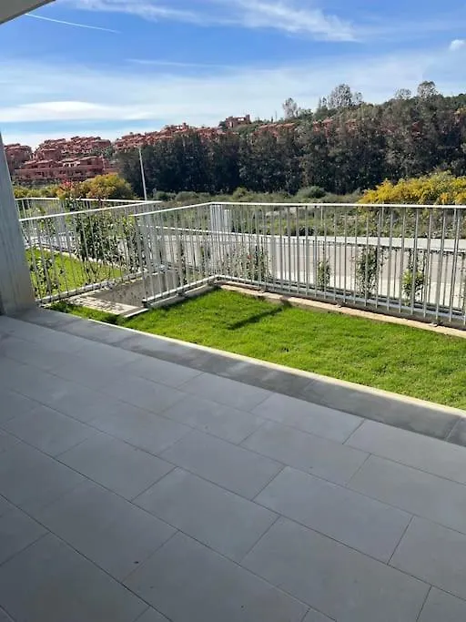 2 Bed Luxury Apt In Estepona, Parking & Pools Apartment Estepona